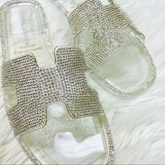 Clear rhinestoned cutout jelly sandal - Picture 5 of 5